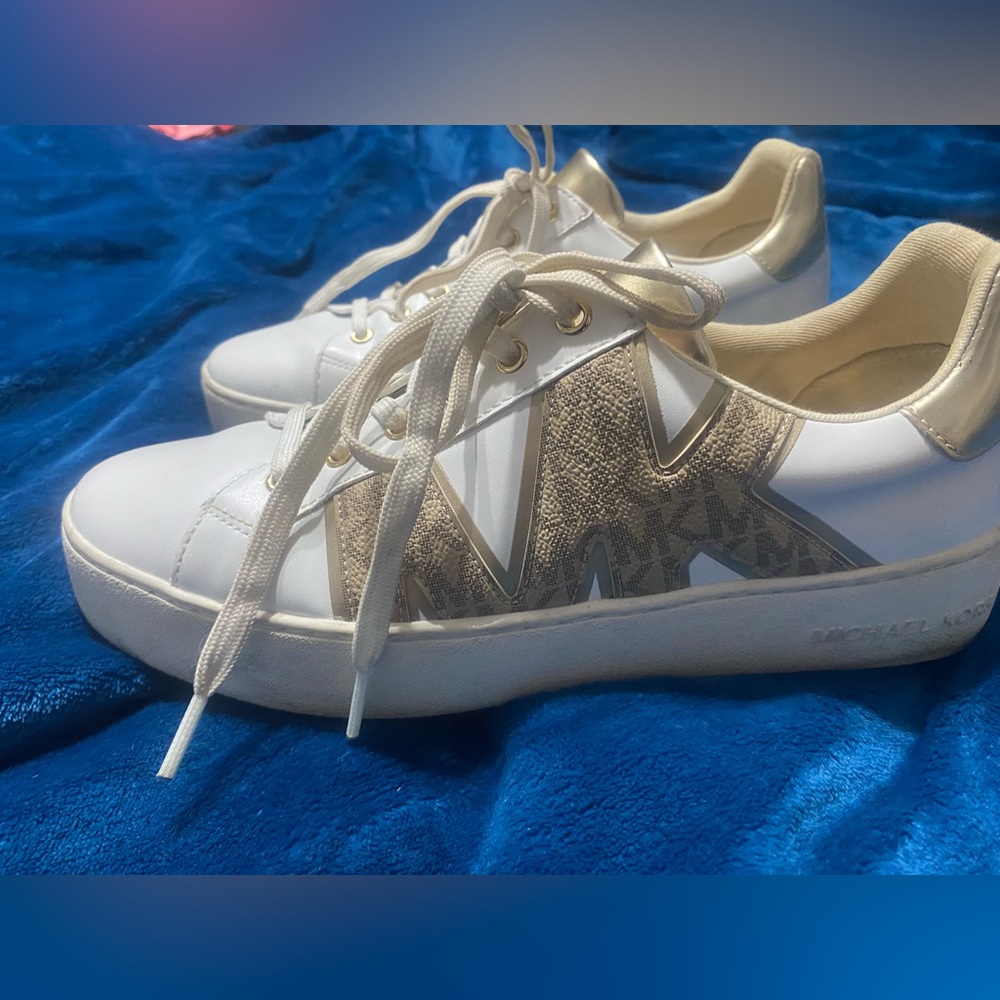 Michael Kors White and Gold Sneakers Low-top Casual
